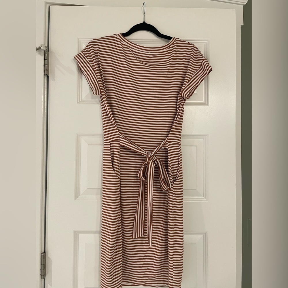 Merokeety striped brown/white dress with tie and pockets, size small - Picture 2 of 5
